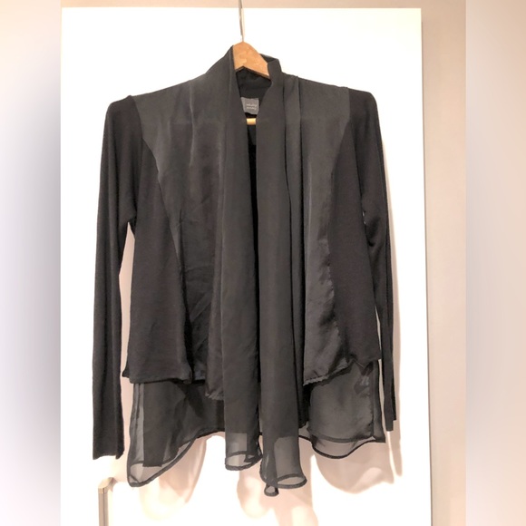 Saturday Sunday black top, flowing lines, elegant top. sleek and feminine. - Picture 1 of 2